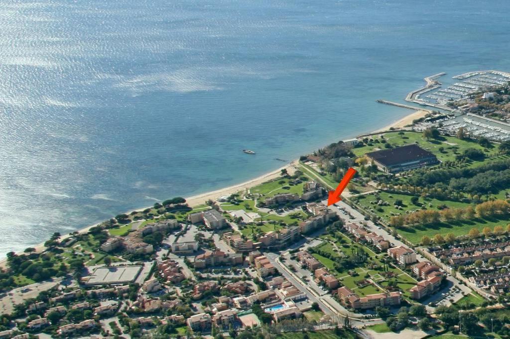 Ferienwohnung Les Locations Cinaureva « L'Argentiere » La Londe-les-Maures Exterior foto