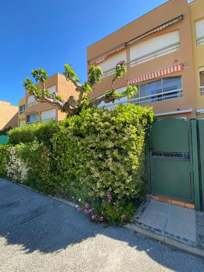 Ferienwohnung Les Locations Cinaureva « L'Argentiere » La Londe-les-Maures Exterior foto