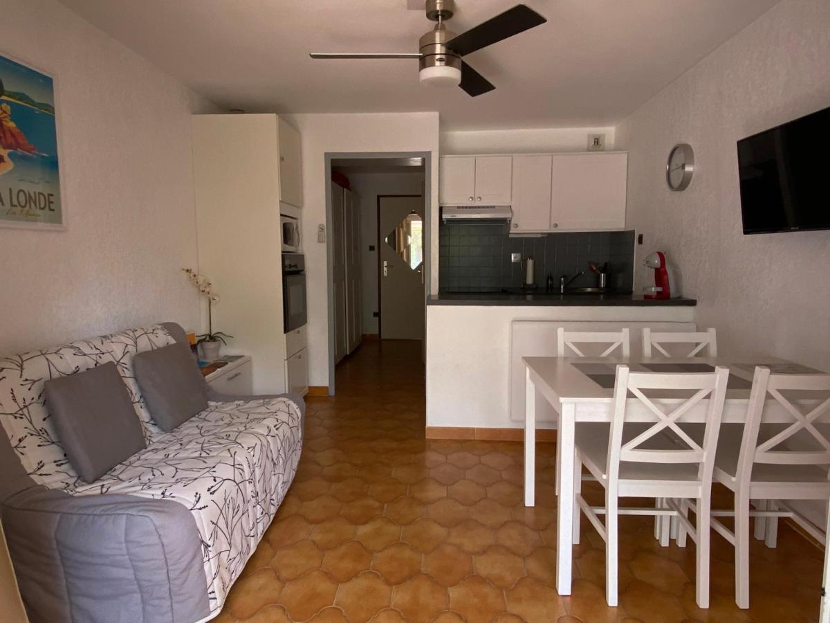 Ferienwohnung Les Locations Cinaureva « L'Argentiere » La Londe-les-Maures Exterior foto