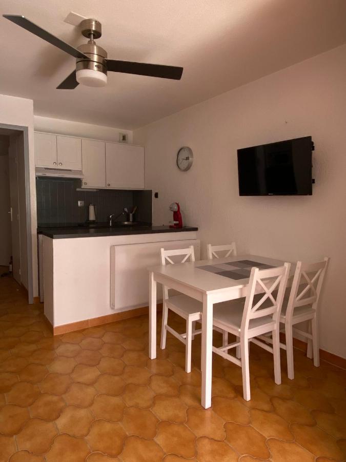 Ferienwohnung Les Locations Cinaureva « L'Argentiere » La Londe-les-Maures Exterior foto